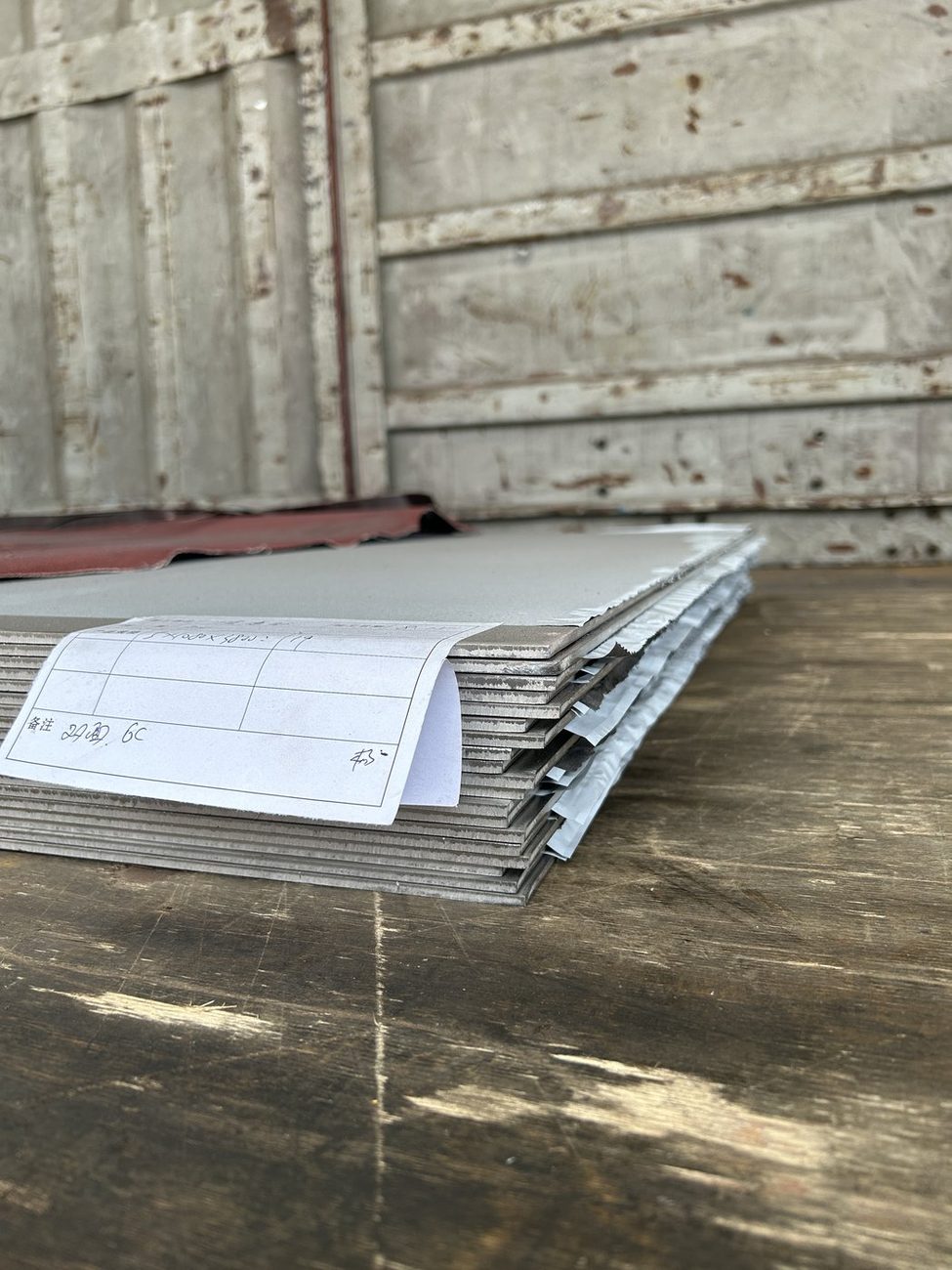 无锡顺康旺贸易有限公司 304 中厚板油磨短丝加工案例 现场实拍 10