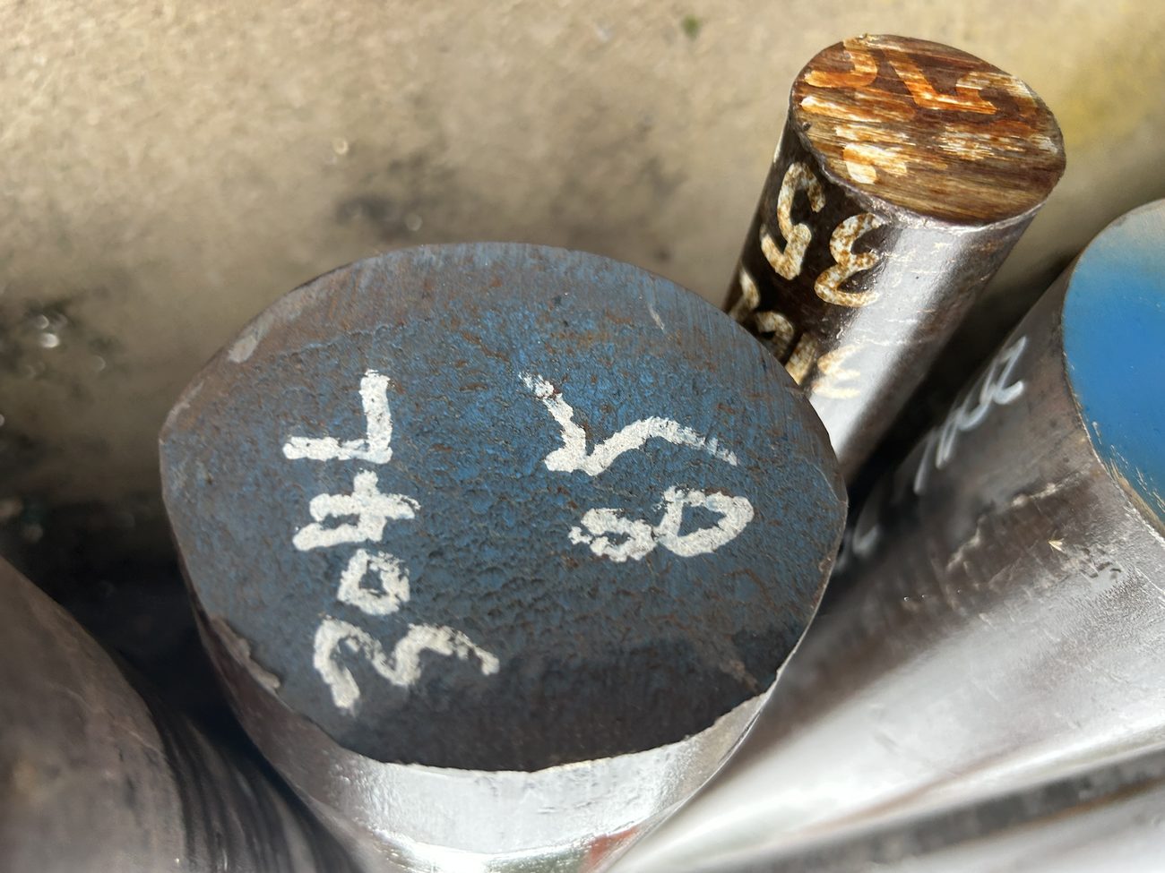 Φ85mm 304L 不锈钢圆钢 无锡顺康旺现货